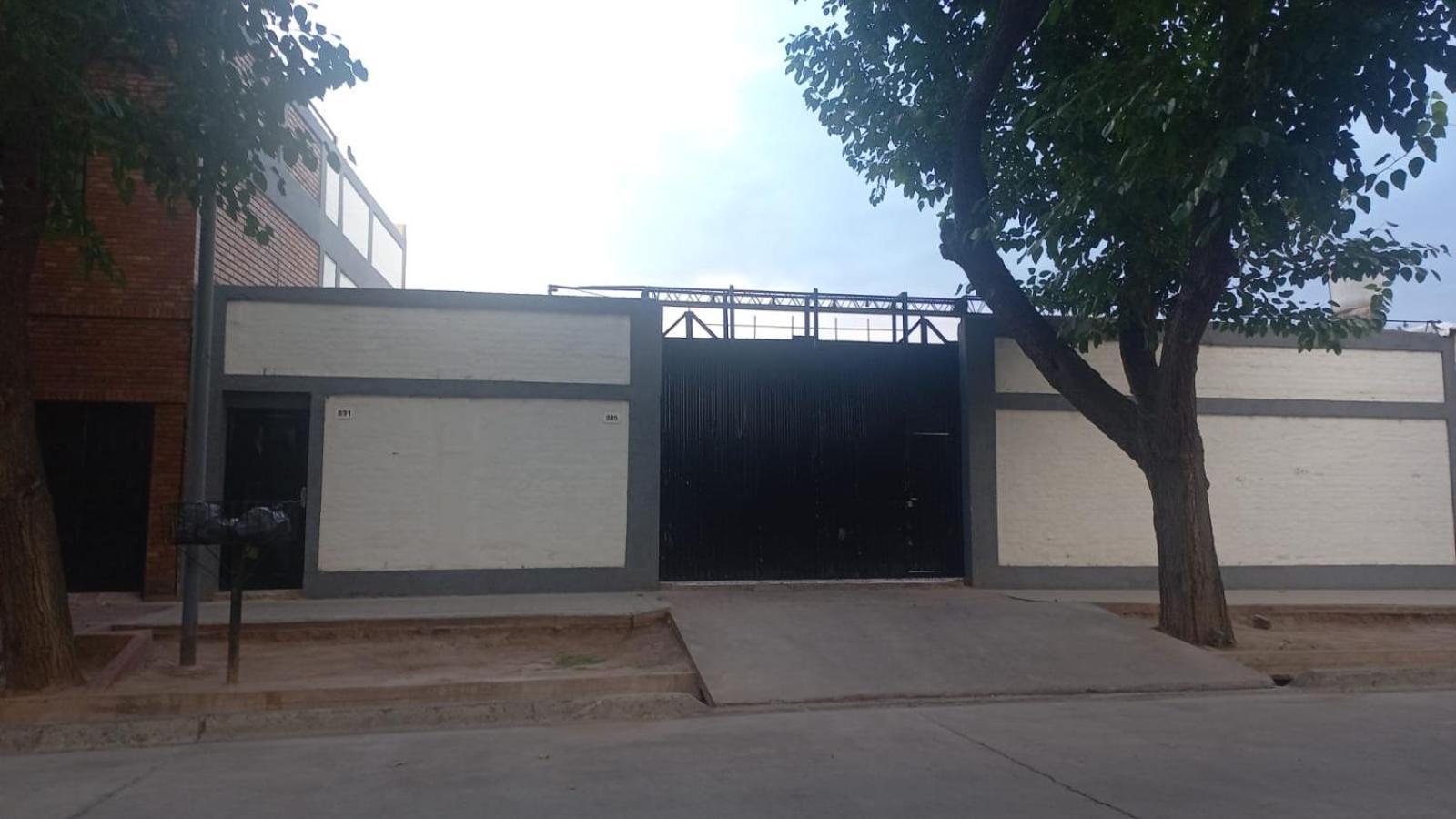 Apartamentos Willy - En Zona Residencial Con Estacionamiento Mendoza Bagian luar foto